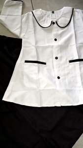 stelan baju hitam putih seragam anak perempuan SD Madrasah usia 5-11tahun