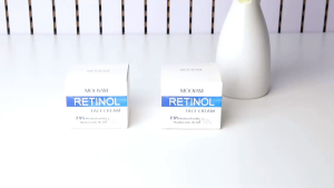 [MOOYAM] RETINOL FACE CREAM 50g - Menjadikan Kulit Awet Muda & Glowing serta Menyamarkan Kerutan Jerawat & Flek hitam