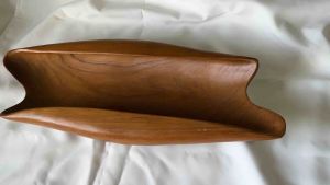 ถาดไม้ ถาดไม้วางอาหาร รูปร่างอิสระ ขนาดใหญ่ 20x53x9cm งานทำมือ มินิมอล ไม้แกะสลัก ตกแต่งบ้าน ไม้เนื้อแข็ง ใส่ผลไม้ Irregular carved wooden bowl