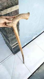 Tongkat Jalan Kayu Gaharu Merah Motif Tulang Premium D29