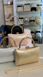 Tas Pesta CASSIA Embellished Crystal Box Clutch