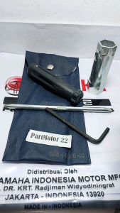 Tool kit Yamaha YZF R15 V3 VVA R155 ori original Yamaha BK6-F8100-00