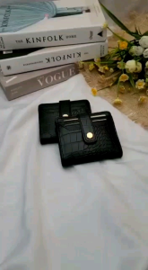 Dompet Kartu ATM Wanita Terbaru 2025: Pilihan Mewah & Import