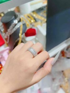 Nhẫn full xoàn baguet viền tấm xi bạch kim siêu sáng Kami trang sức sỉ