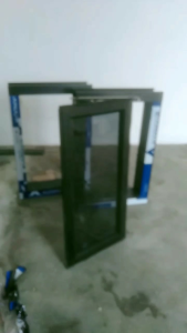 JENDELA ALUMINIUM KACA UK T40XL60 model jungkit PLUS KUSEN 3IN