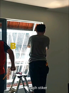 SETIKER KACA FILM ONEWAY / KACA FILM CERMIN /SETIKER kaca jendela