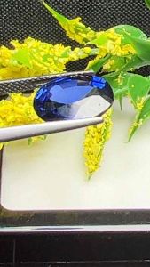 สีของแท้ เสียงสวยด้วยกระทั่งสีไพลิน สีน้ำเงินและเทียมเคลื่อนไหว สีของของเทียม 12x14 mm มม (1 เม็ด) 11 กะรัต CARATS