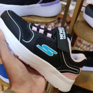 SEPATU ANAK PEREMPUAN SEKOLAH SKECHERS GORUN HITAM PINK PREMIUM