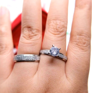 [GRATIS CETAK NAMA] Cincin Couple Titanium Anti Karat M81 | Cincin Pasangan | Cincin Hadiah | Cincin Lamaran | Cincin Tunangan | Aksesoris Pria Wanita