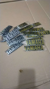 Emblem Yamaha RX-King Tangki 1 Set kiri kanan Gold & Silver