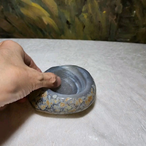 423 grams Natural Agate crystal bowl home/office decor ash tray [Natural Crystal] 天然玛瑙水晶碗家居辦工室小摆设烟灰缸