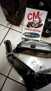 Pijakan Kaki Original Honda & Suku Cadang Asli Supra