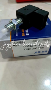 HYUNDAI EON BRAKE LIGHT SWITCH OR STOP LIGHT SWITCH (93810-2E000)