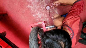 Press Ban Tubeless & Non Tubeless Super Kuat Tenaga Angin Kompresor