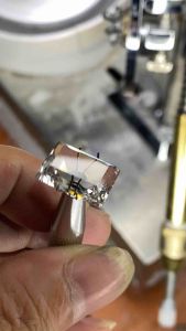 đá thật 1 viên thạch anh trắng tự nhiên cắt giác làm trang sức kt 10x18-12x22mm