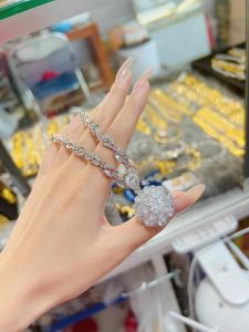 Dây chuyền xoắn lá xi bạch kim kèm mặt baguet siêu sáng bền màu Kami