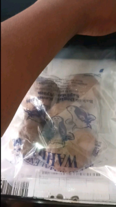Baso wahid kombinasi putihrasa ayam dan sapi isi 25butir ukuran besar.