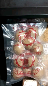 (1paket isi 2pack+vakum) Baso Sapi Adu Hay isi 1packnya 5butir