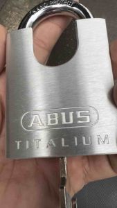 Ổ khóa chống cắt ABUS 66CSTI/60 thân TITALIUM rộng 60mm 4 chìa vi tính - MSOFT