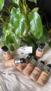 Martinez HP Dramatic Glow Foundation Original