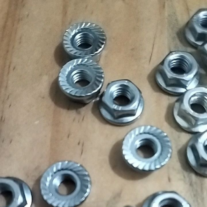 Mur Flange 6mm Motor Honda Body Motor (50 pcs)