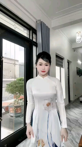 áo dài lụa vân cao cấp trắng xinh ko kèm quần