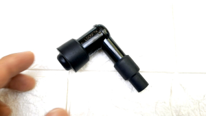 CAP ASSY. NOISE SUPPRESSOR [NGK] (Spark Plug Cap) genuine Honda wave 125 wave 100/100R Bravo 100 Xrm Rs 125 Old/Carb