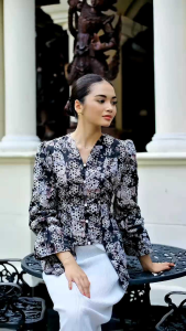 OUTER KEBAYA KEKINIAN RAWNIE KATUN BORDIR KEBAYA MODERN MEWAH