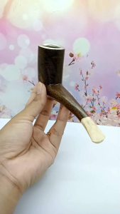 Kerajinan Kayu Kelor Jawa: Kombinasi Tulang Kayu & Desain Unik