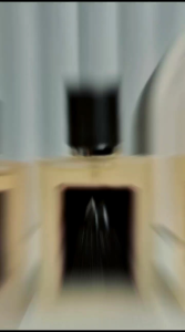 Parfum Premium Aqua Kiss: Aroma Parfum Segar & Desain Elegan