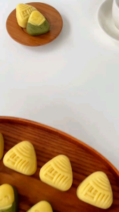 50 กรัม ลายบะจ่าง น้อย พิมพ์กด คู่กี้ มูลคุณสมบัติ เส้นเลือดลายบะจ่าง 2023