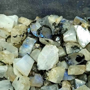 batu biduri bulan/bongkahan batu biduri bulan air laut natural/Roug moonstone natural/biduri bulan air laut asli/batu akik