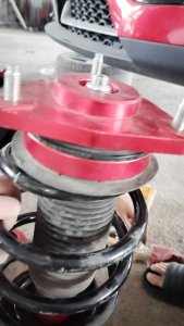Bộ phuộc hiệu chỉnh trước và sau 10 nấc cho VF8 êm ái đầm chắc xe