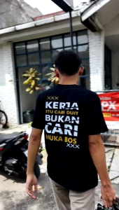 Kaos Kerja Pria: Distro, Viral & Terbaru