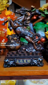 Tượng ngựa phong thủy (15*8*22cm)