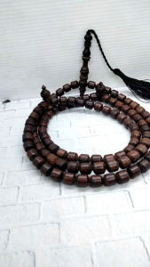 tasbih kayu galih asem motif marjan benang nilon C69