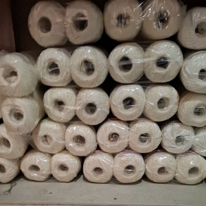 1 Pack isi 10 Pcs Benang Kasur / Benang Bangunan / Benang Layangan