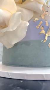 Edible Gold Flakes dan Rosegold Flake Untuk Dekorasi Kue dan Kerajinan Lainnya