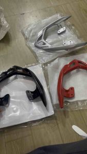 Cảng sau nhôn gắn xe Sirus kiểu airblade ( đủ màu )