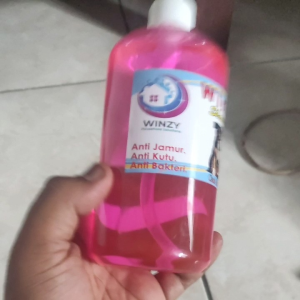 dampo kucing &anjing anti kutu jamur bakteri& bau. aroma stroberi kemasan 500ml