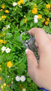 Wavy Pattern Keychain Handcrafted Stainless Steel Key Holder for Daily Use