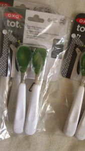 OXO TOT FEEDING SPOON SET (TWIN PACK) GREEN