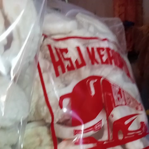 kerupuk kemplang  rasa ikan enak gurih nikmat