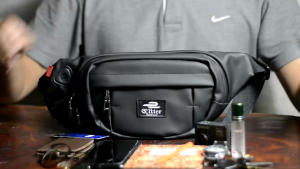 Tas Waistbag pria waterproof Oval Keren - Kualitas Distro Tahan Air