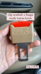 Clip Seatbelt Sabuk pengaman mobil dua fungsi warna krem