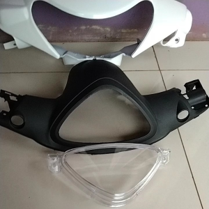 Batok kepala depan belakang Plus Mika Speedometer yamaha Mio Smile putih