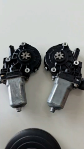 มอเตอร์กระจกไฟฟ้า TOYOTA Avanza อเแวนซ่า/ปี 2004 ขึ้นไป(หน้า ขวา-ซ้าย) แท้ถอดญี่ปุ่น **มีรับประกันสินค้า