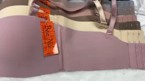 [ส่งเร็วพิเศษ!] 605#Size32-38มีโครงดันทรงไร้ขอบข้างสัมผัสที่นิ่มใส่สบายไม่บาดเสียดแถบข้าง