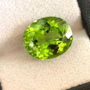 Batu Permata Green Peridot Asli Top Luster Kristal Super Mewah