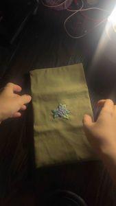 [MADE BY ME] túi rút linen thêu tay